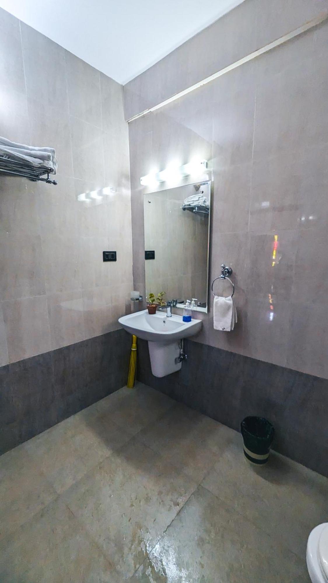 The First House By V3Homestay 4Bhk Private Pool Calangute Exterior foto