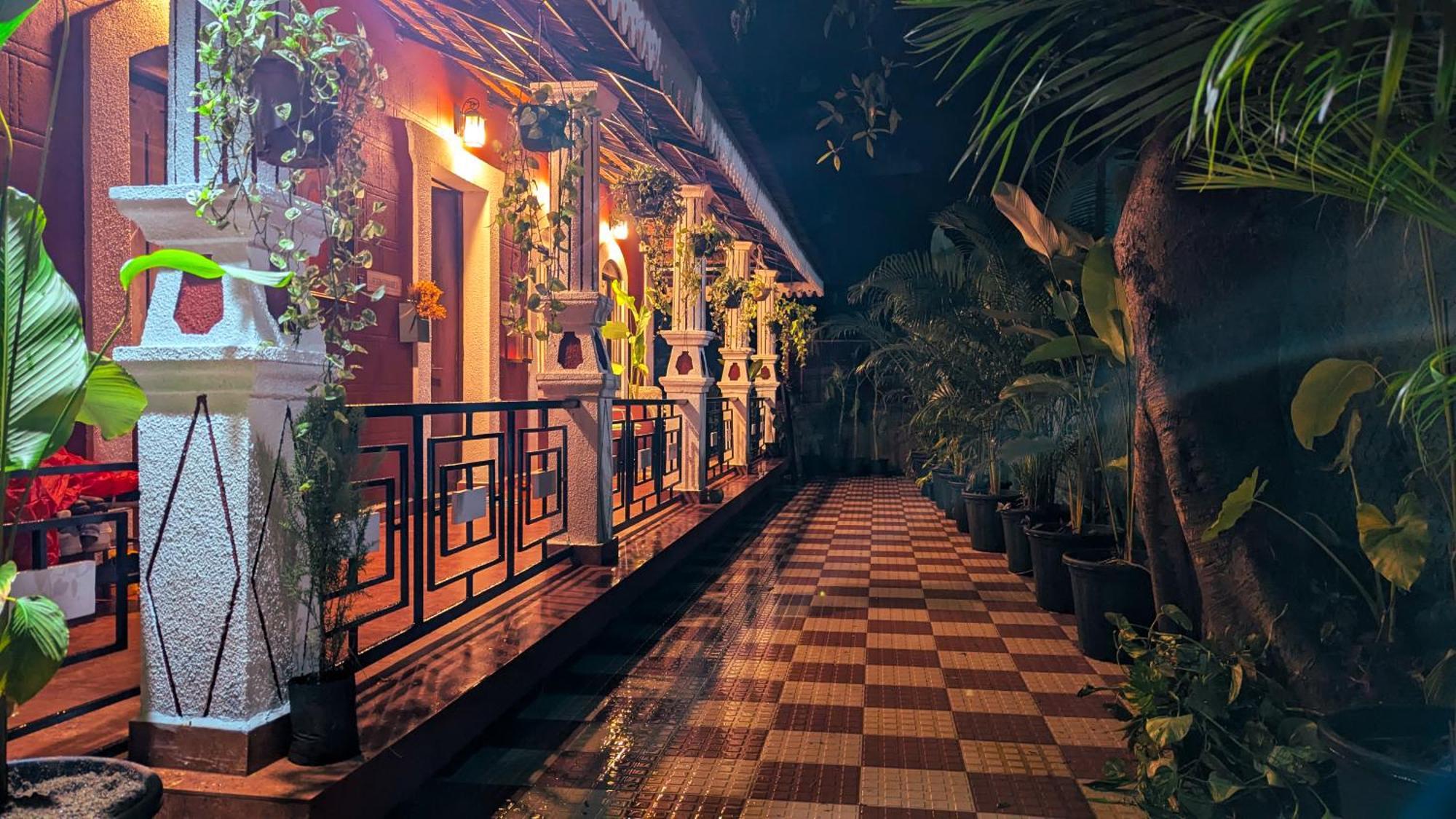 The First House By V3Homestay 4Bhk Private Pool Calangute Exterior foto