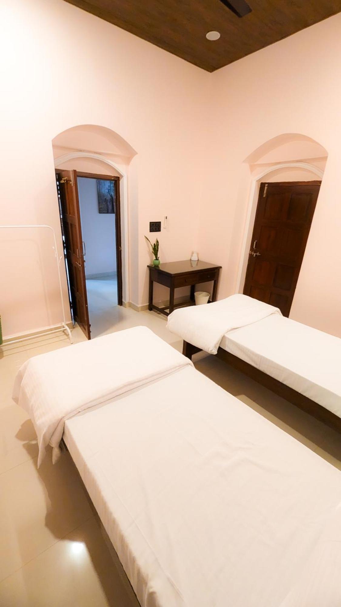 The First House By V3Homestay 4Bhk Private Pool Calangute Exterior foto
